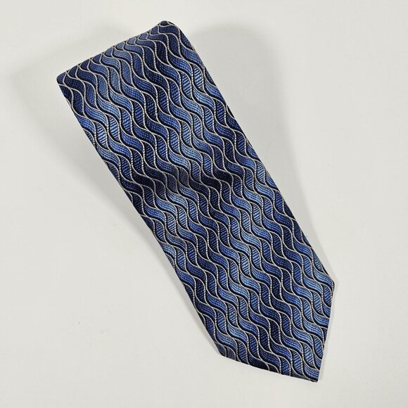 Chiavari Made In Italy Silk Necktie Classic Blue & Silver Wavy Pattern Tie - Picture 2 of 8